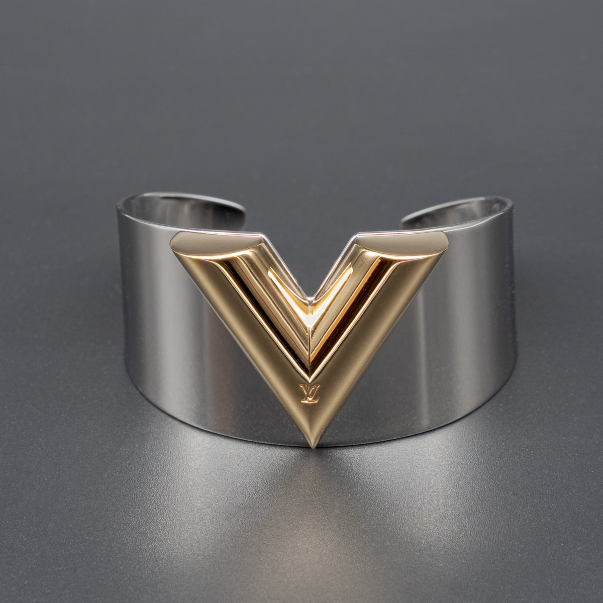 Louis Vuitton Monogram Essential V Bracelet  Preloved LV Bracelet CA